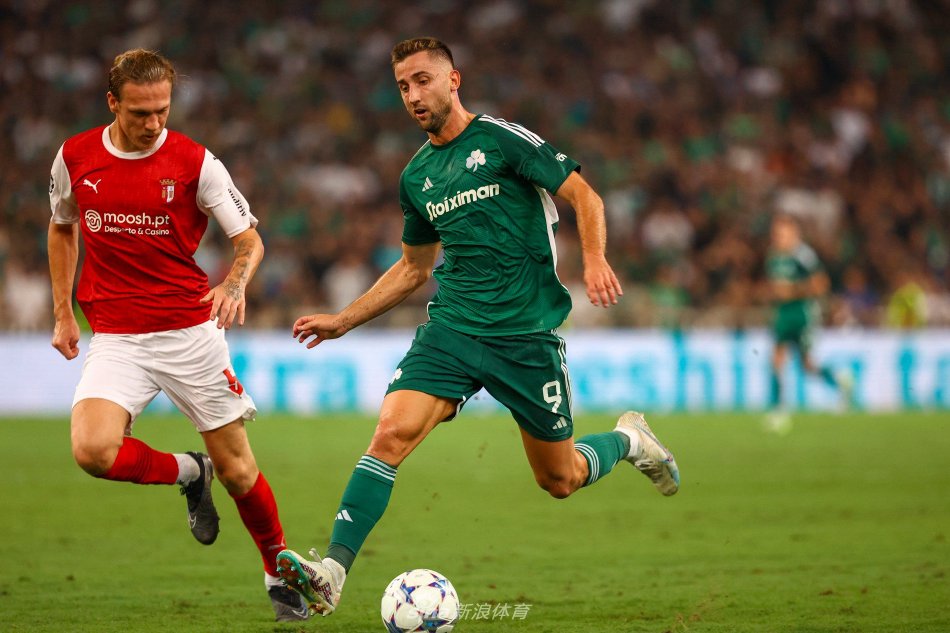 赛氛围中 赛氛围中